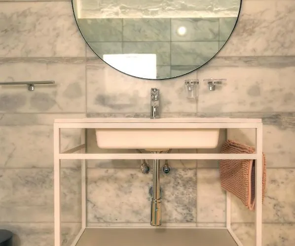 Modern & Luxurious Palazzino In Ddem1-2