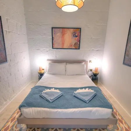 Modern & Luxurious Palazzino In Ddem1-2 * Valletta