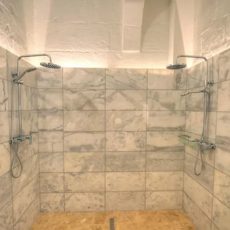 Apartment Modern & Luxurious Palazzino In Ddem1-2 Valletta