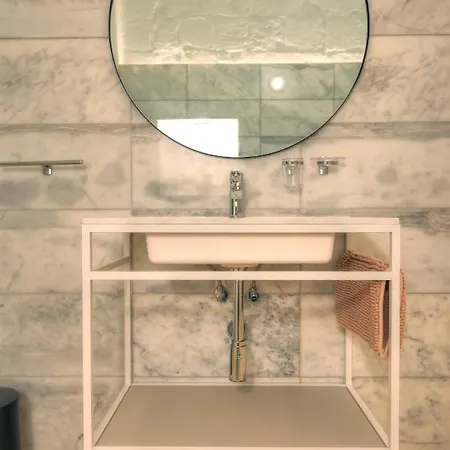 Modern & Luxurious Palazzino In Ddem1-2