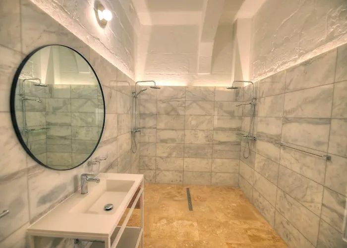 Modern & Luxurious Palazzino In Ddem1-2 Apartment Valletta